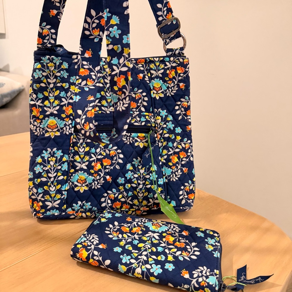 Vera Bradley Navy Quilted Floral Tote with Matching Zip Wallet NWT